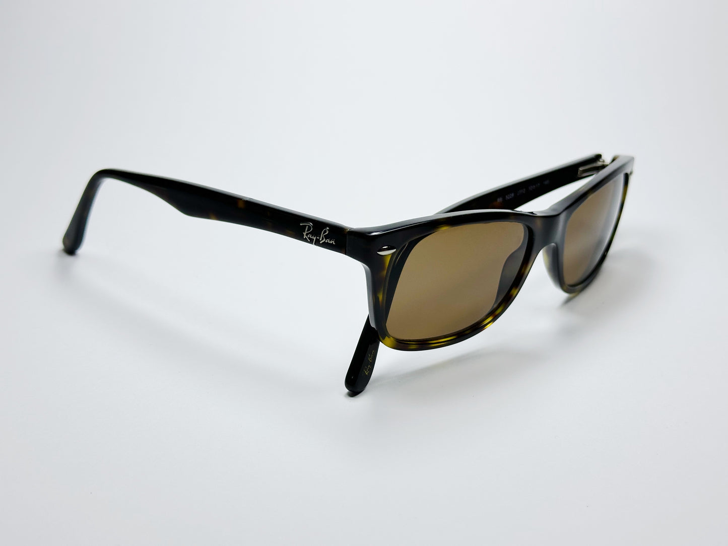 ray ban