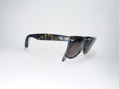 ray ban wayfarer