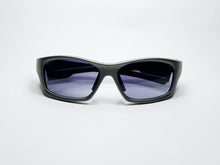 x-fly grey