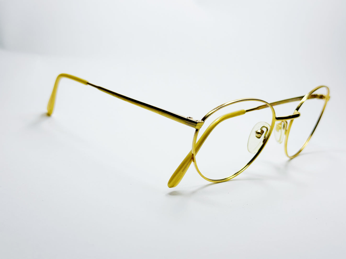 clipon gold