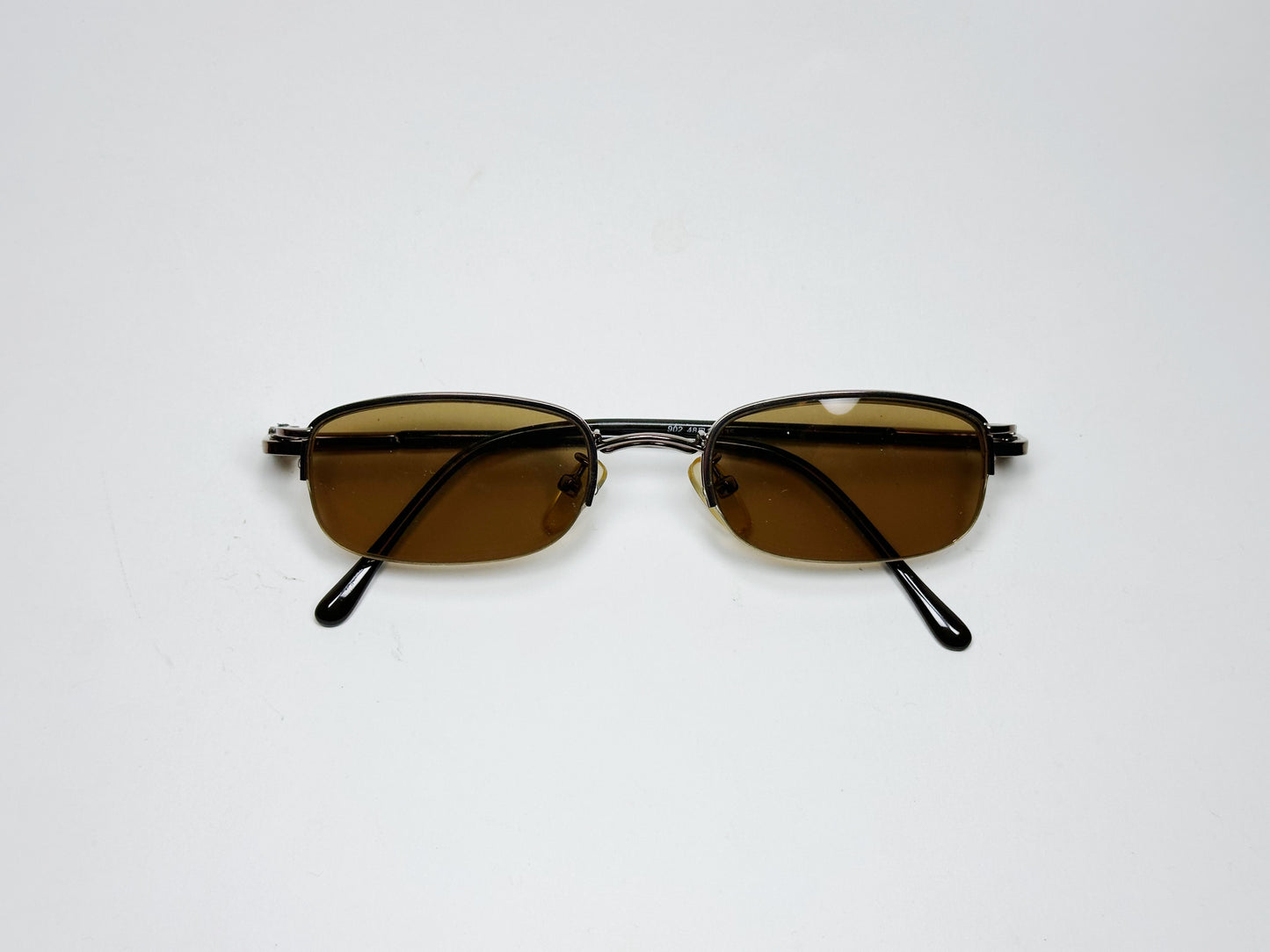 clipon 902 brown