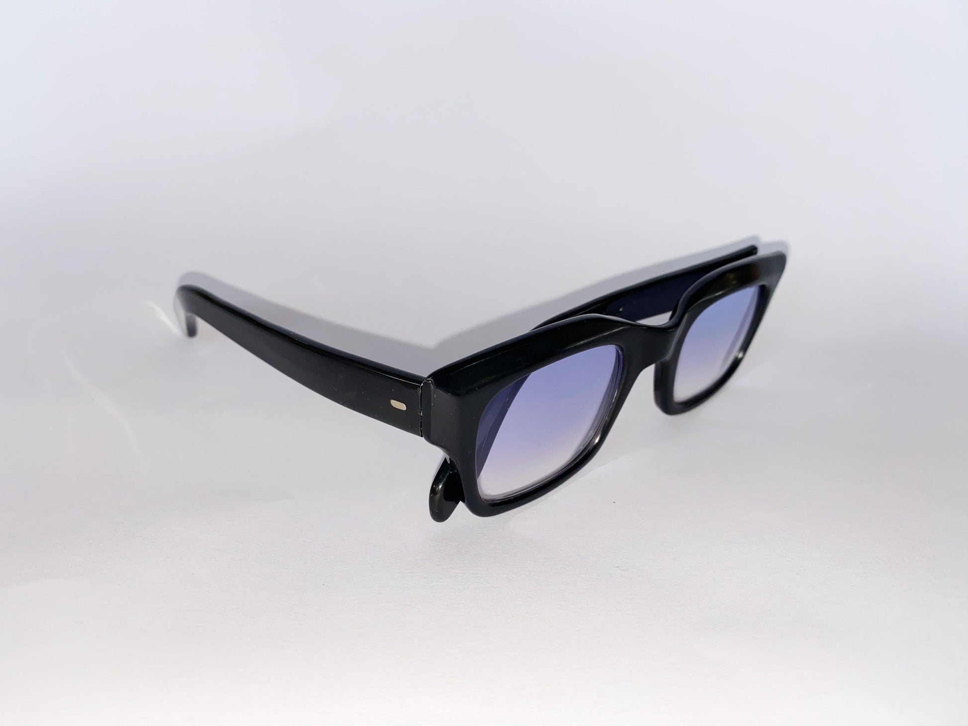 luxor - brechó do óculos